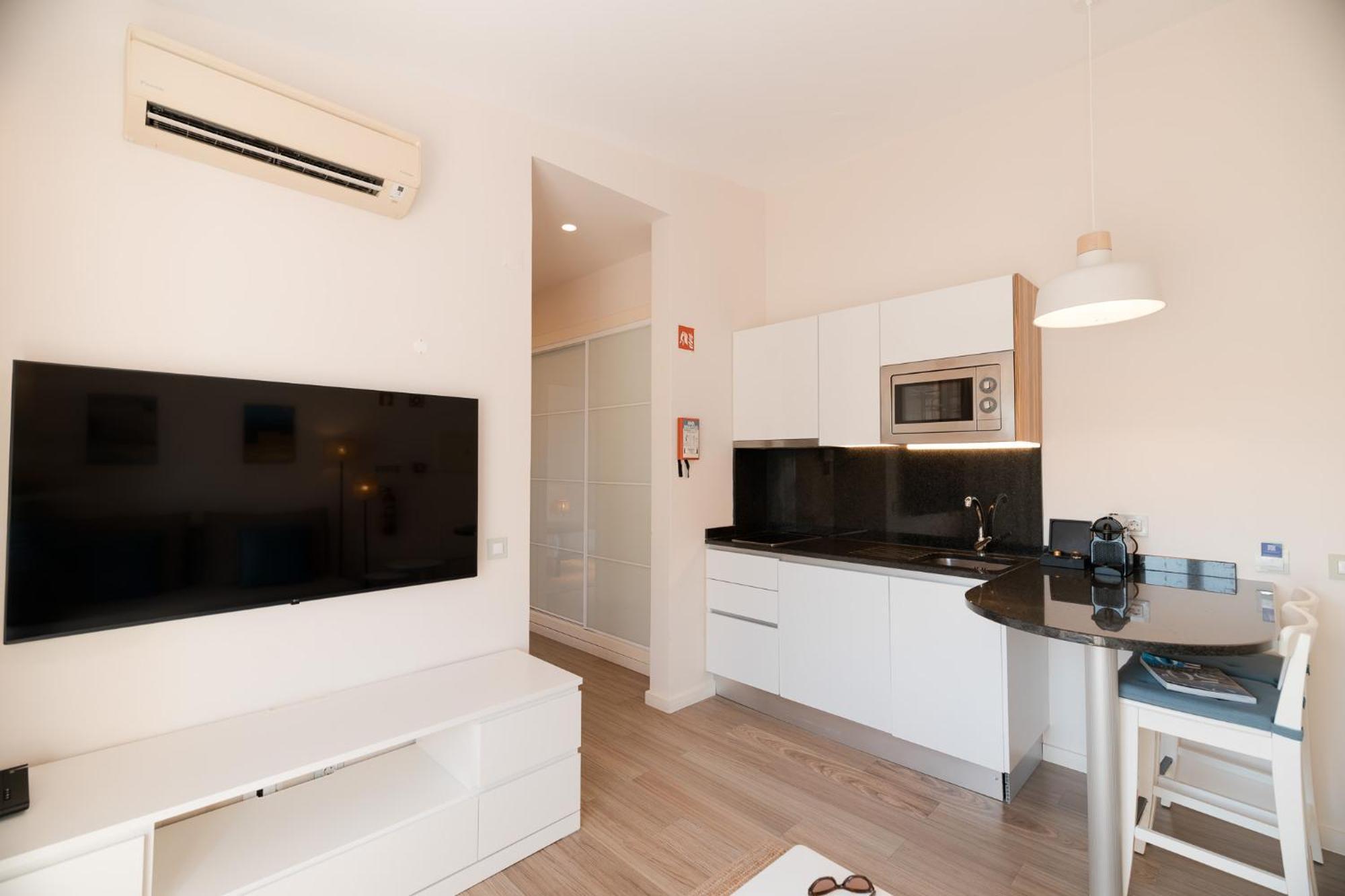 One-Bedroom Villa